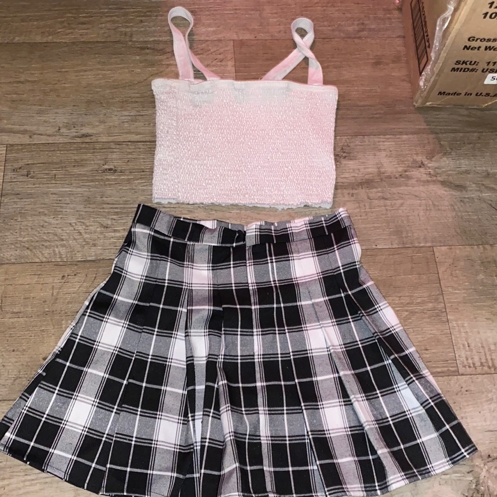 Set- crop with plaid skirt